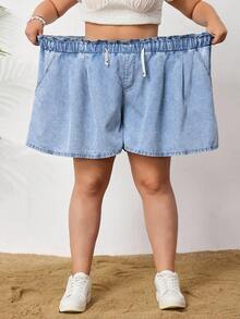 SHEIN CURVE+ Celana Pendek Denim Kasual Longgar dengan Tali Serut di Pinggang untuk Wanita Ukuran Besar (Jorts) - Light Wash - View 4