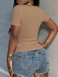 Slaydiva Plus Size Women's Solid Color Square Neck Short Sleeve Casual T-Shirt - Khaki - View 2