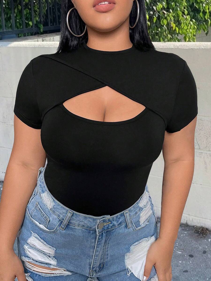 Muchica Plus Size Solid Color Cut Out Front Corset Black Tee - Black - View 1