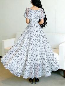 Modelyn 波点印花褶皱方领短袖连衣裙，收腰优雅长裙，适合夏季度假和日常穿着 - 彩色 - 查看 2