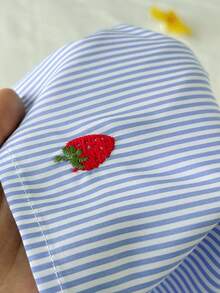 少女春夏休闲优雅度假蕾丝拼接U领褶皱袖口纽扣装饰腰部草莓刺绣条纹衬衫/上衣，蓝白条纹度假衬衫 - 藍色 - 查看 6