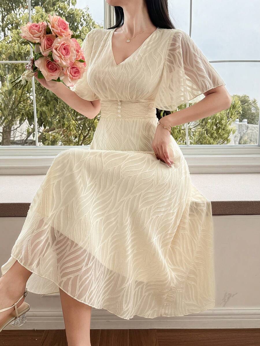 DAZY 优雅蕾丝修身中长连衣裙，适合度假、春夏季节穿着 - 米色 - 查看 1