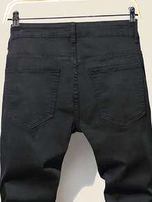 SHEIN Teen Boy Casual Mid Rise Jeans, Ripped Holes Patchwork And Random Splatter Paint Design - Black - View 5