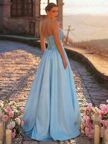 Glamrae Bộ trang phục sang trọng màu xanh dương gồm áo corset và chân váy maxi chữ A đính sequin 3D tinh tế bằng satin, phối cùng chân váy trắng tương phản, có dây buộc điều chỉnh được, thích hợp cho các buổi hẹn hò, tiệc độc thân, đám cưới, sự kiện, kỳ nghỉ, mùa tựu trường và dạ hội. - Màu xanh nhạt - Xem 4
