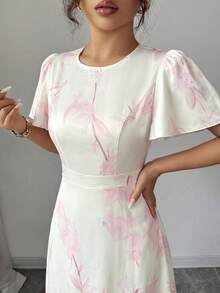 SHEIN Elenzya Đầm nữ thanh lịch, lãng mạn, tay bồng, cổ tròn, thắt eo, in kỹ thuật số. - Nhiều màu - Xem 6