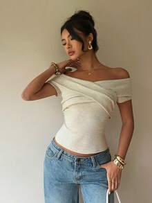 Siren Gaze 新款露肩修身时尚女式T恤，春夏款 - 杏色 - 查看 7