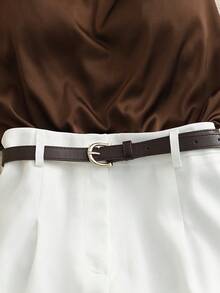 Franclia 女士复古巧克力棕色露背垂褶领吊带背心配腰带和白色休闲短裤两件套，适合工作和休闲场合 - 棕色 - 查看 4