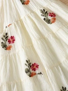 SHEIN Genkimix Kids Girls Floral Embroidered Crochet Trim Elegant Princess A-Line Halter Dress, Summer - Apricot - View 4
