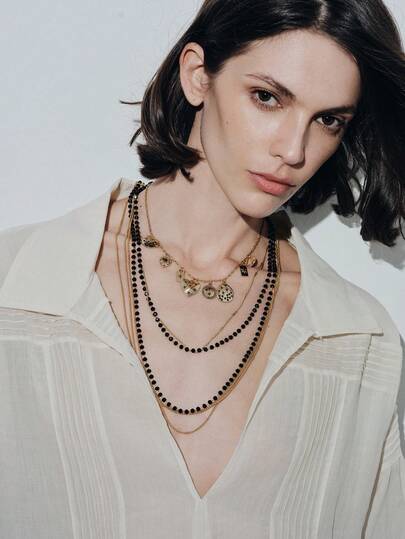 Noxbound Mặt dây chuyền hình trái tim nhiều lớp bằng kim loại phong cách Bohemian, vòng cổ đeo hàng ngày, phụ kiện dành cho nữ, mạ vàng 18K, tối giản/cổ điển/thanh lịch, dành cho mẹ/phụ nữ/bé gái/người mẹ, mùa hè/bãi biển/lễ hội/tiệc tùng/kỳ nghỉ/du lịch, phong cách Bohemian/hiện đại/sành điệu, đeo hàng ngày/đi làm, nhiều lớp/đá quý/hạt cườm/pha lê.