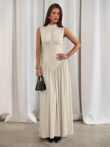 Aloruh Solid Color Pleated Collar Knit Elegant Sleeveless Flared Dress - Beige - View 3