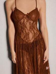 Slumberist 女士成熟性感蕾丝薄纱长款睡裙，奢华花卉装饰吊带连衣裙 - 棕色 - 查看 3