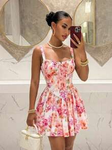 Slaydiva 全新春夏款式，日常约会完美之选，优雅迷人，适合海滩度假、邮轮派对等各种场合。简约时尚，也适合生日派对，优雅浪漫的法式公主裙。粉色碎花印花，方领，宽肩带，胸部采用褶皱设计，搭配细肩带文胸，A字弹力裙摆。女士短款连衣裙 - A - 彩色 - 查看 2