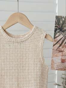 Bộ đồ cho bé gái tuổi teen: Áo tank top không tay cổ tròn kẻ sọc và quần short, kiểu dáng rộng rãi, tối giản, thoải mái. - Màu Khaki - Xem 3
