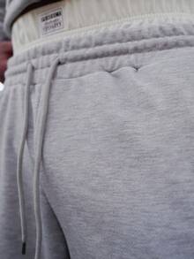 LEOGASHI LEOGASHI Pantalones de chándal casuales con cordón en la cintura y ajuste holgado con estampado de letras para hombre - Gris - Ver 3