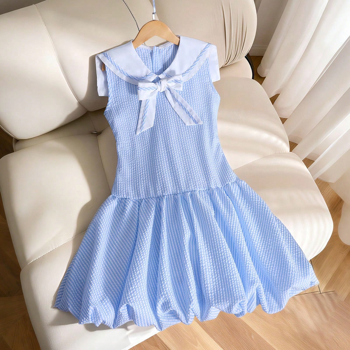 Vestido casual y dulce para niñas con cuello azul marino, lazo desmontable y rayas