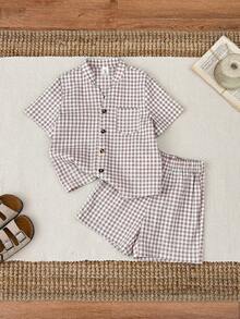SHEIN 2 pièces/Set Chemise à manches courtes à carreaux verts et short pour garçons tout-petits, tenues décontractées pour vacances printemps/été, ensemble pour jeunes garçons - Kaki - Voir 4