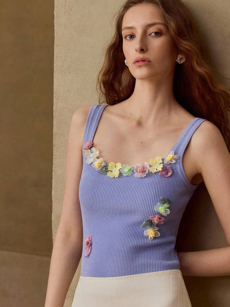 WOMEN'S SUMMER 3D APPLIQUE DECOR FITTED KNIT TOP