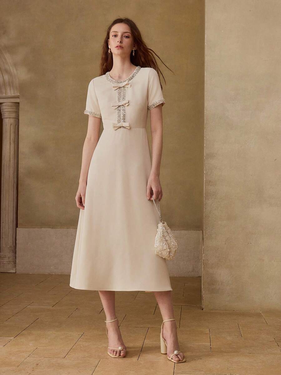 PREMIUM ĐẦM SEQUIN TƯƠNG PHẢN VỚI CHI TIẾT NƠ - Màu be - Xem 2