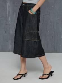 COUREZ Low Rise Oversized Skate Jorts With Seaming Detail In Rinse Black Denim /Y2K Summer Clothes For Women Summer Outfits For Women Festival Outfits Concert Outfits Summer Bottoms - Black - View 5