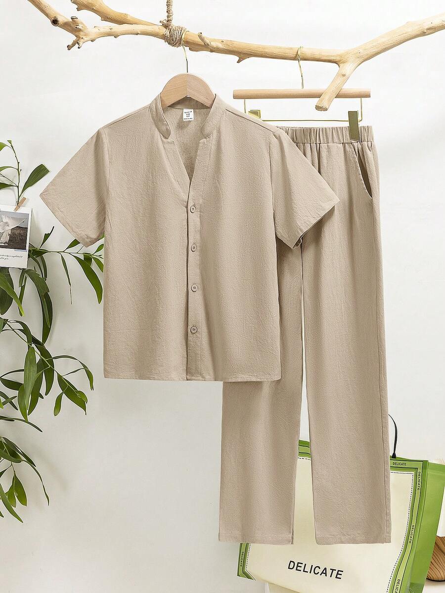 SHEIN Little Byeori 2件套 青少年男童宽松休闲立领梭织纯色短袖衬衫和裤子 - 駝色 - 查看 1