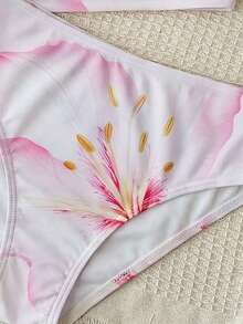 SHEIN Bộ bikini hai mảnh họa tiết hoa màu vàng dành cho thiếu nữ, thích hợp cho kỳ nghỉ biển, mùa xuân/hè. - Hồng - Xem 4