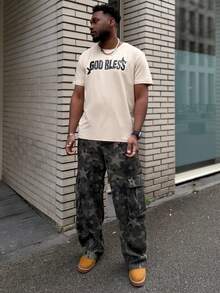 Heavens Edit Herren T-Shirt mit "GOD BLESS" Buchstabengrafik, Rundhals-Kurzarmshirt, Straßendesign, Freizeitbekleidung, geeignet für Paare - Khaki - Übersicht 1