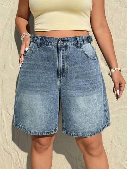 Rivivi Quần short denim wash dáng rộng, đa năng, thời trang dành cho nữ cỡ lớn.