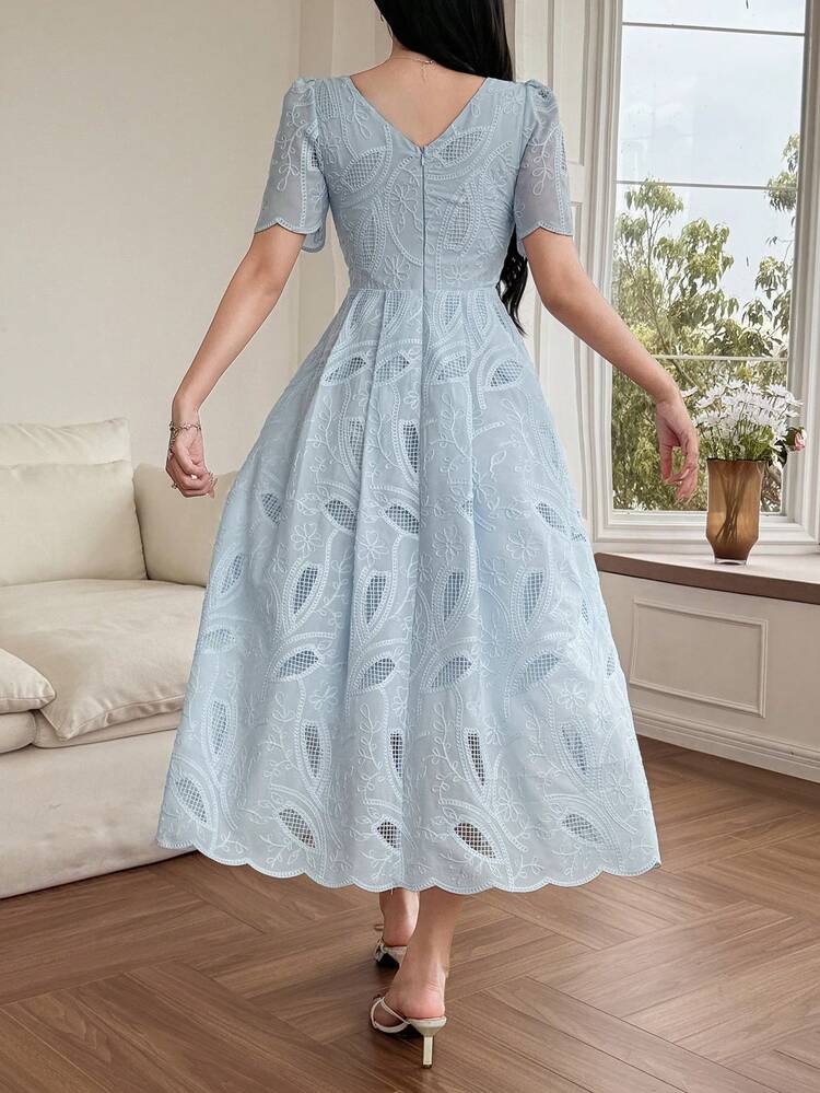 Women's Elegant V-Neck Long Dress With Textured Design, Suitable For Spring And Summer