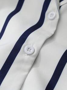 SHEIN PETITE Áo sơ mi ngắn tay kẻ sọc trắng xanh, trang phục thanh lịch cho kỳ nghỉ xuân/hè, phù hợp cho các bữa tiệc và mùa mới. - Nhiều màu - Xem 5