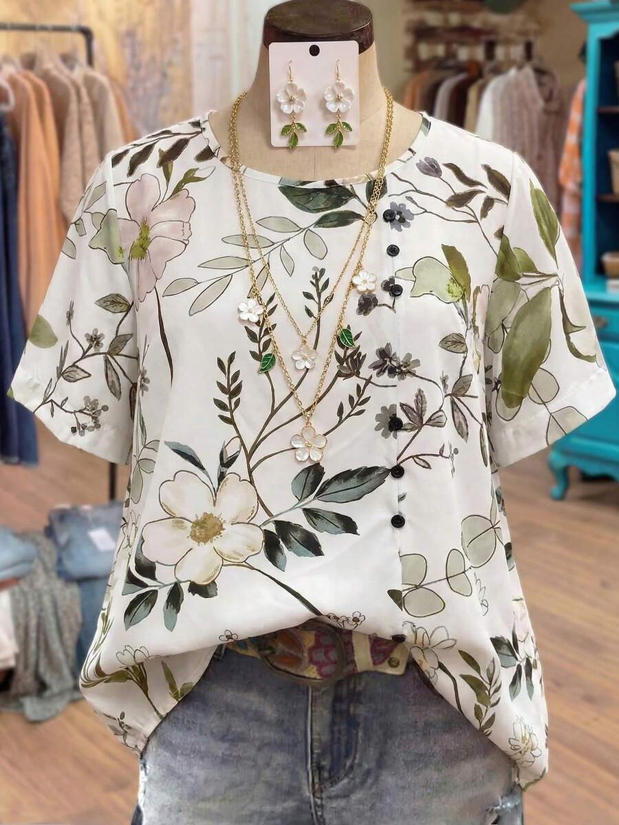SHEIN LUNE CURVE Plus Size Women Floral Pattern Round Neck Short Sleeve Button Front Decor Casual Comfortable Blouse - Multicolor - View 1
