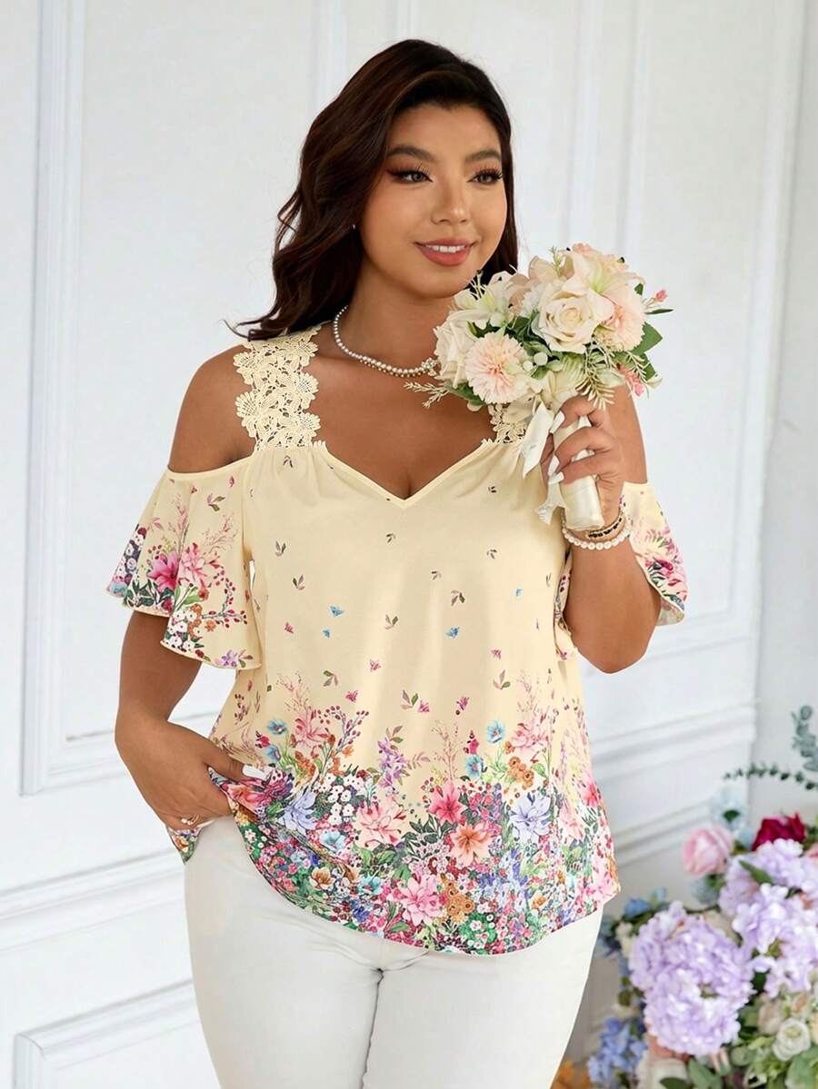 SHEIN Frenchy 大码女式印花露肩时尚上衣 - 杏色 - 查看 1