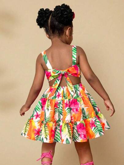 SHEIN Đầm ngắn dài đến mắt cá chân in họa tiết nhiệt đới dễ thương cho bé gái, kiểu cổ yếm, hở lưng, thích hợp cho mùa hè và kỳ nghỉ.