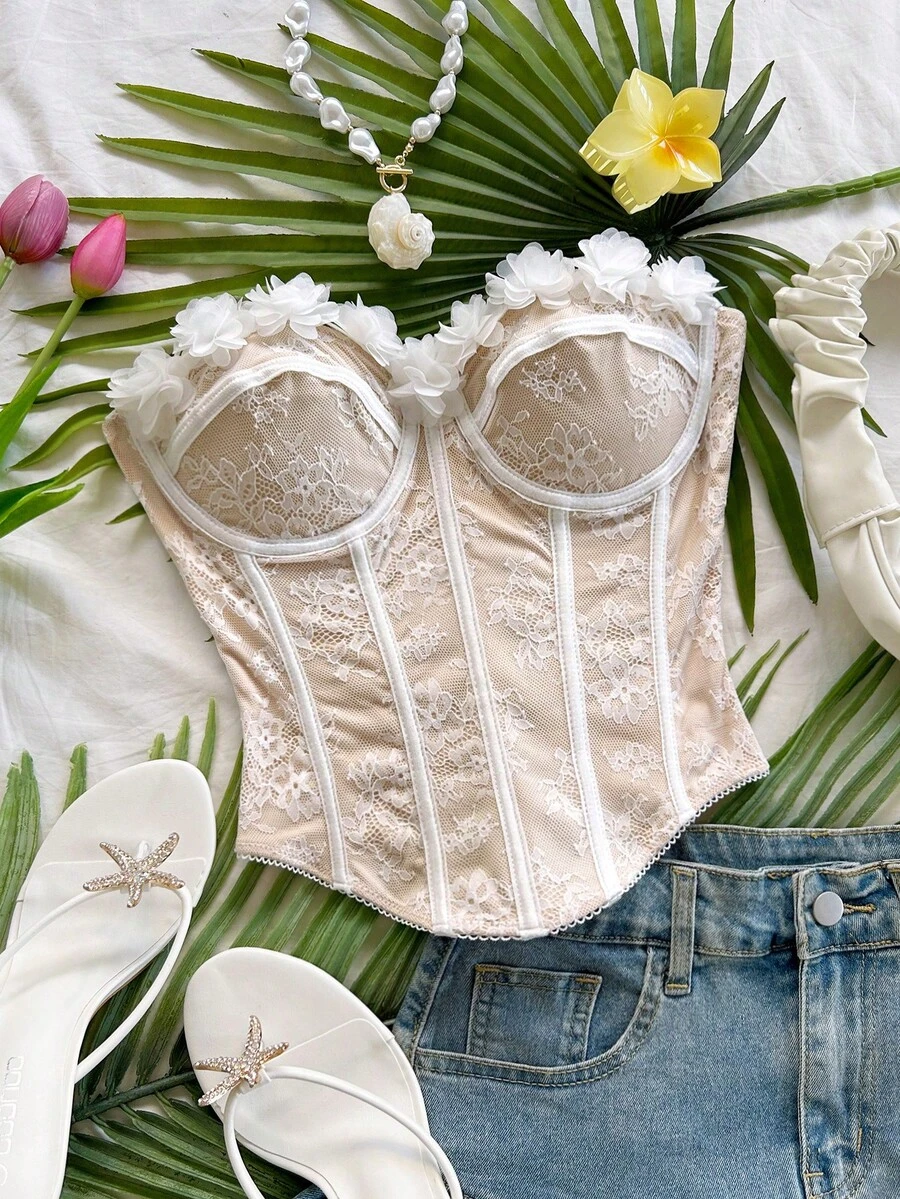 SHEIN WYWH 女士优雅度假性感白色蕾丝面料3D花卉装饰抹胸上衣，休闲、约会、下午茶、海滩、邮轮、音乐节皆宜 - 白色 - 查看 1