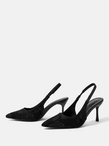 CUCCOO HITCHD Escarpins pointus à imprimé floral noir sur canevas pour femmes - Décontractés, prêts pour le bureau, sexy et approuvés pour les vacances - Noir - Voir 6