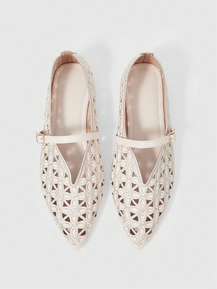 Sleekvia Women's Casual Versatile Commuter Hollow Embroidered Pointed Shoes - Apricot - View 1