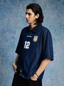 ROMWE MEN Street Life Áo polo denim nam kiểu dáng thường ngày với họa tiết số in trên vải thun. - Màu xanh lam - Xem 7