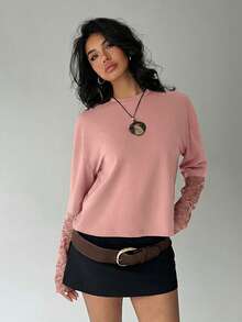 Aloruh Women's Casual Solid Color Crew Neck Fitted T-Shirt With Sweet Lace Patchwork - Dusty Pink - View 8