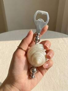Cirelle 1个贝壳形开瓶器，不锈钢心形开瓶器，手工打造的装饰性酒吧工具，适用于家庭厨房、酒吧、餐厅、房间装饰。它是节日礼物、派对赠品、情人节礼物的绝佳选择，男女老少皆宜。 - 金屬色 - 查看 9