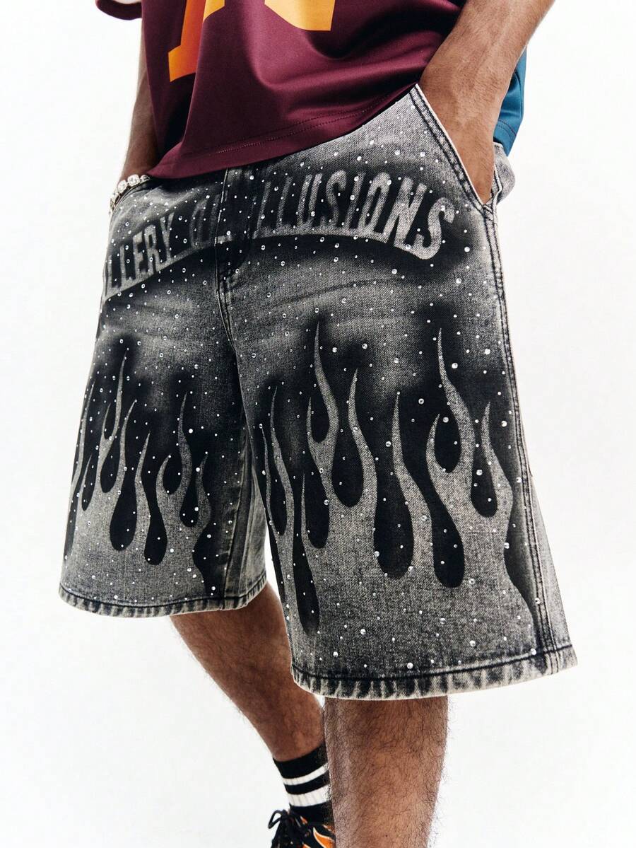PAVTROS 休闲宽松做旧火焰印花水钻装饰短裤，美式风格