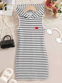 SHEIN 少女连帽条纹彩虹图案可爱休闲连衣裙 - 黑與白 - 查看 1