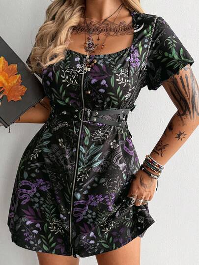Whyspr Large Size Women's Elegant Retro Vacation Bohemian Style Printed Fashion Casual Punk Rock Metal Zipper Pentagram Clip Large Round Neck Large A-List Short Sleeved Dress Suitable For Daily Travel, Back To School, Quarterly Holidays And Other Occasions, Spring Dress, Summer Dress
