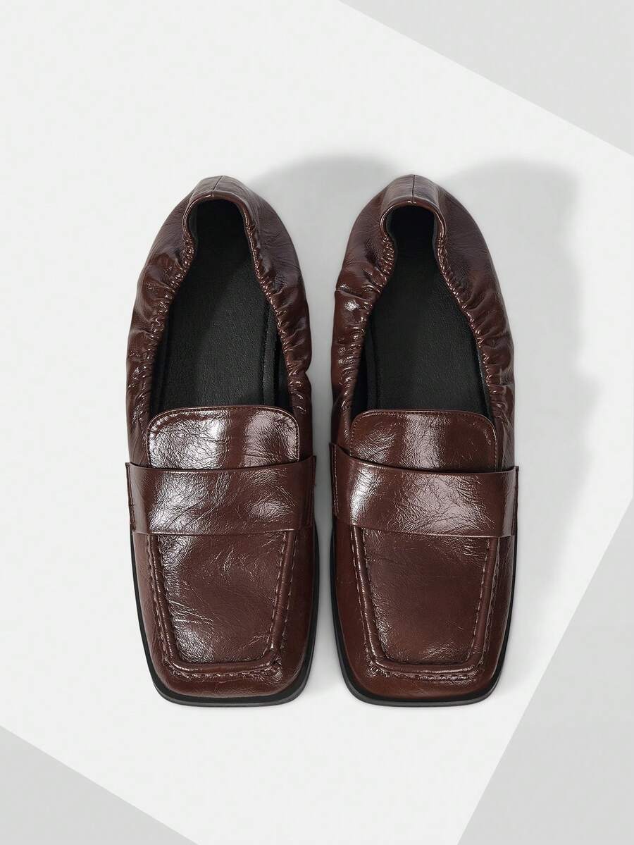 Women's Square Toe Pleated Casual Loafers Valentine's Day - Brown - View 1