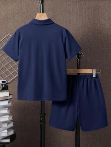 Set de 2 piezas de camisa tipo polo y pantalones cortos de color block de contraste casual para niño preadolescente, adecuado para la escuela, el transporte, el uso diario casual, los deportes, la primavera/verano - Azul Marino - Ver 4