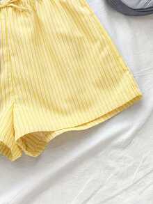 Bộ đồ hè cho bé gái tuổi teen màu xanh dương, áo tank top buộc dây phía trước kèm nơ – và các bộ đồ hè thường ngày. - Màu vàng - Xem 7
