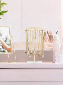 1 Kẹp tóc kim loại hình càng cua, hộp đựng kẹp tóc nữ, kẹp giữ dây buộc tóc, có thể đựng dây buộc tóc, vòng tay và các đồ trang sức khác. Đây là giá đựng phụ kiện lý tưởng cho bàn trang điểm, phòng ngủ và phòng tắm, đồng thời cũng là vật dụng cần thiết khi đi du lịch và trợ thủ đắc lực giúp sắp xếp đồ đạc trong ký túc xá khi bắt đầu năm học mới. - Nhiều màu - Xem 9