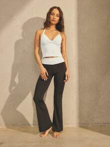 Aralina 休闲运动女士扭结前襟撞色露背健身普拉提瑜伽上衣 - 淺藍色 - 查看 8