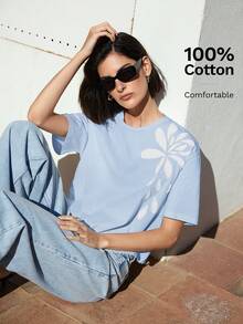 Ontre 2026春夏新款轻薄休闲女式T恤，优雅度假风，宽松舒适百搭，饰以精美贴花刺绣，短袖圆领，简约时尚 - 淺藍色 - 查看 3