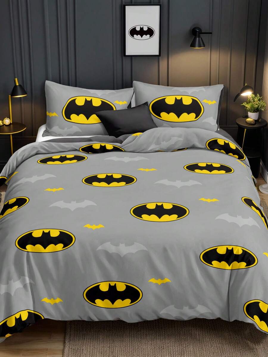 BATMAN X SHEIN 3件套灰色全版黄色蝙蝠印花图案被套套装(1个被套+2个枕套,不含枕芯),超细纤维材质,柔软保暖,多种尺寸可选,适用于单人床/双人床/大号床/特大号床,复古床上用品,时尚装饰 - 灰色和黃色 - 查看 1