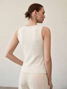 MOTF PREMIUM SOLID COLOR SLIM FIT TANK TOP - White - View 2