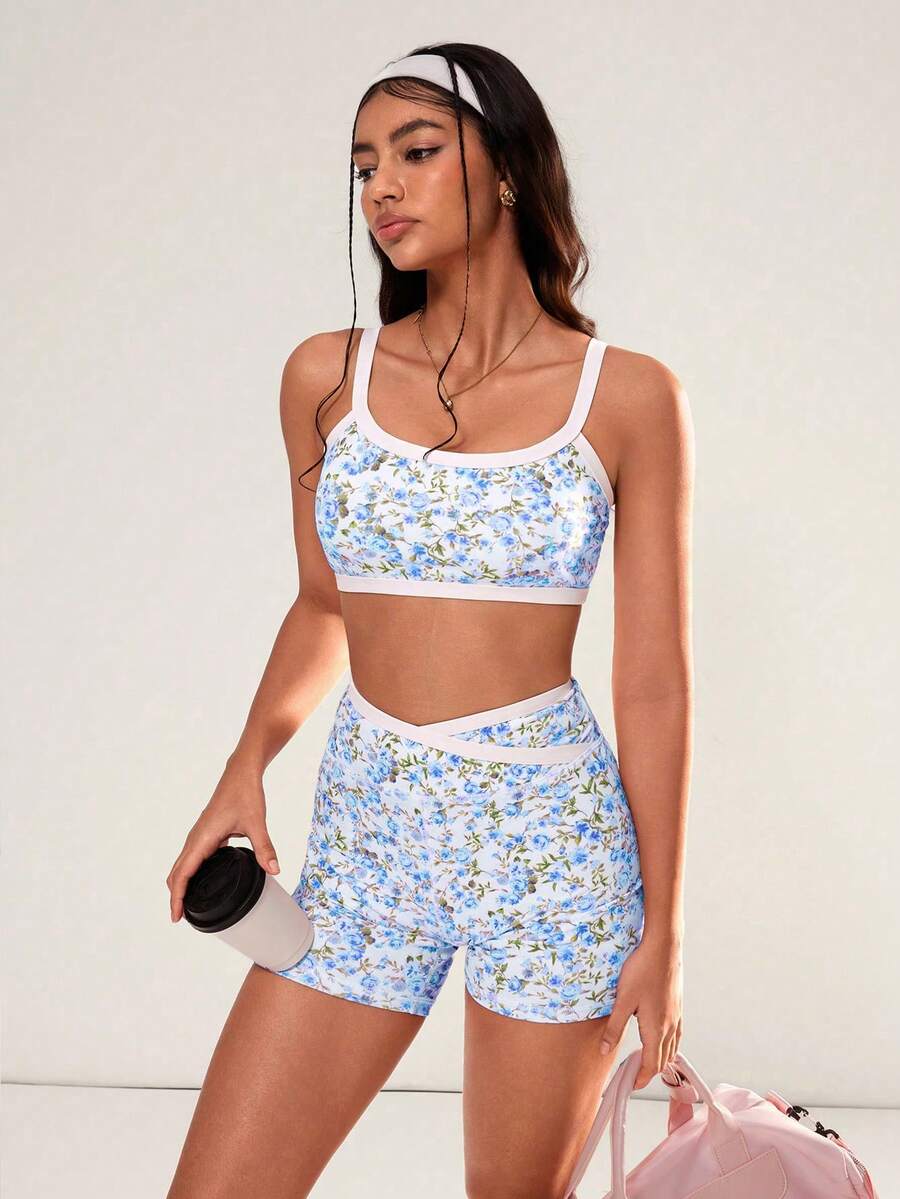 WanderVale Bộ đồ thể thao nữ 2 món in họa tiết hoa gồm áo ba lỗ và quần short, thích hợp cho yoga và tập luyện thể dục. - Màu xanh lam - Xem 1